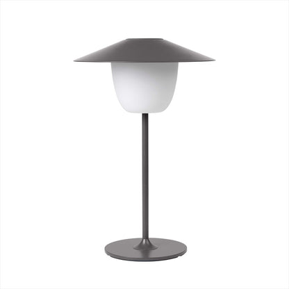 Ani sladdlös bordlampa för utomhus i färgen warm grey